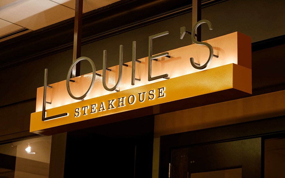 Louie's Steakhouse Dining