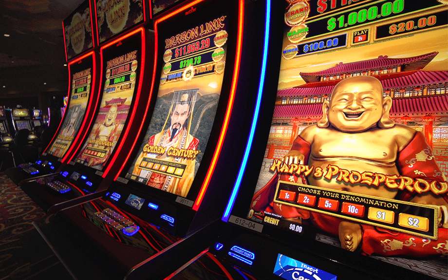 Slot machine gaming at Harlow's Casino Resort & Spa in Greenville, Mississippi